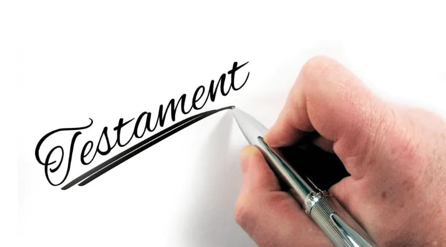 Jak notariusz wie o śmierci i co to oznacza dla spadku?