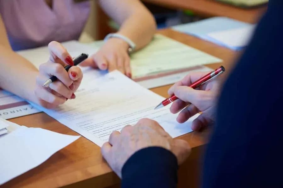 Jak czytać odpis z księgi wieczystej i uniknąć błędów w interpretacji